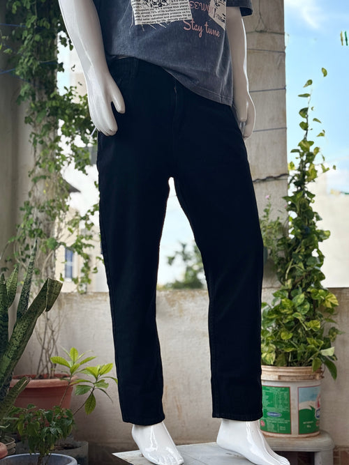 Black Mom Fit Jeans