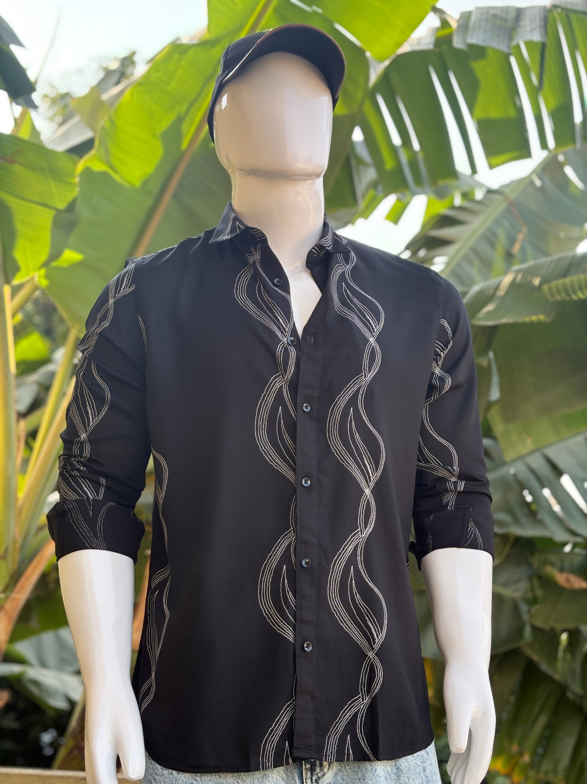 Black Wavy Line Shirt