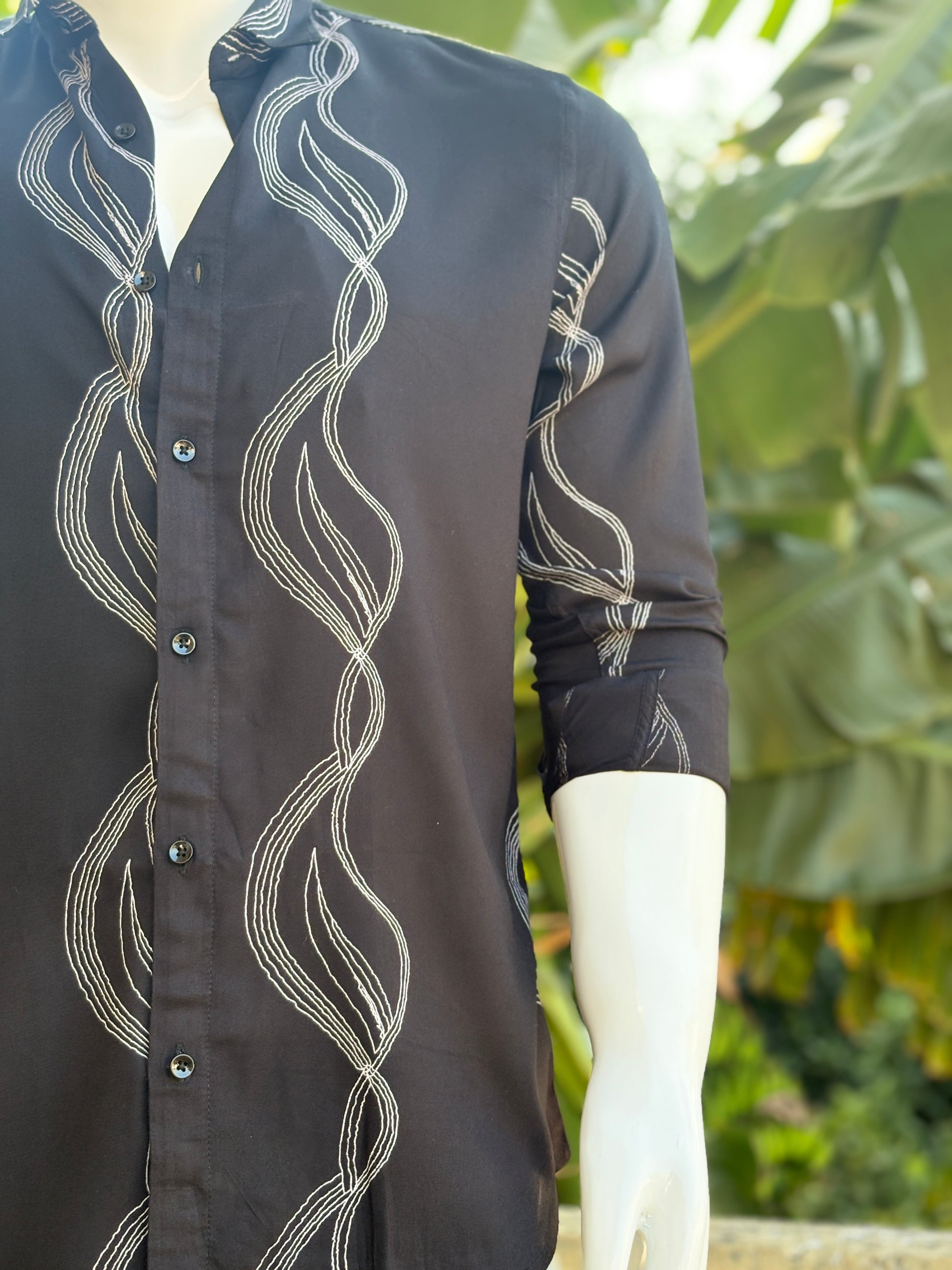 Black Wavy Line Shirt