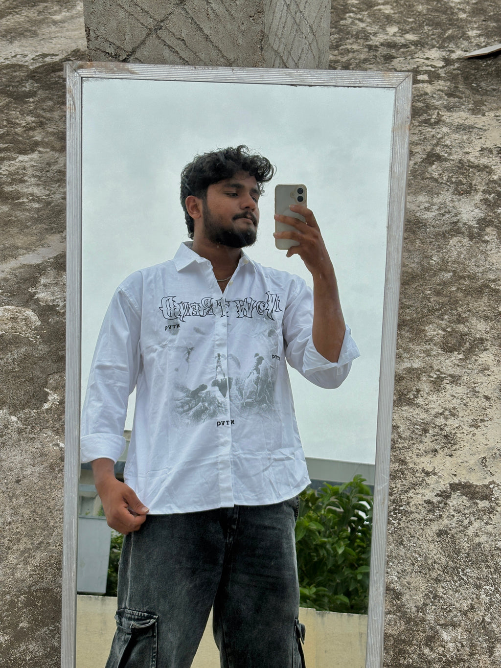 NowTrend White Graphic Shirt
